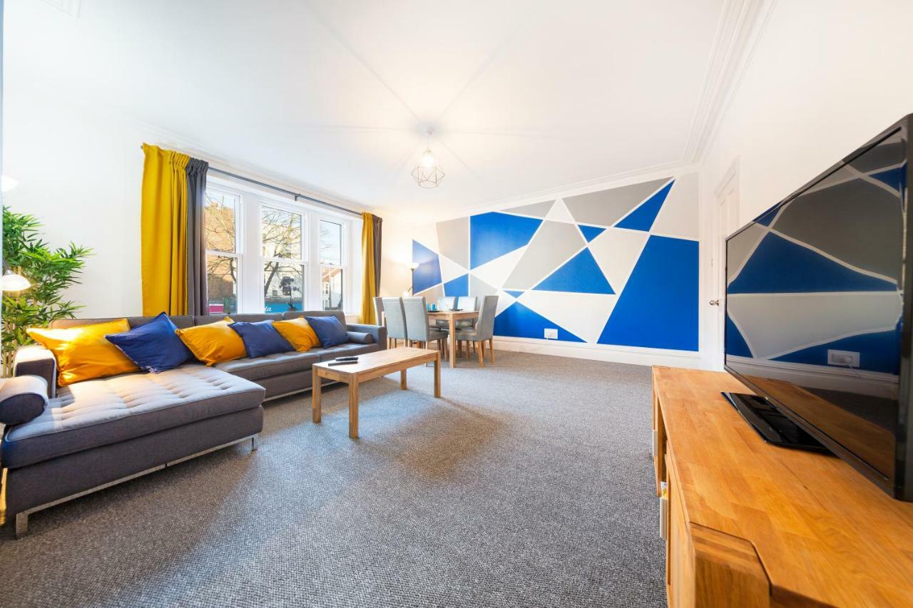 Remi Martin'S Place Bristol Bagian luar foto